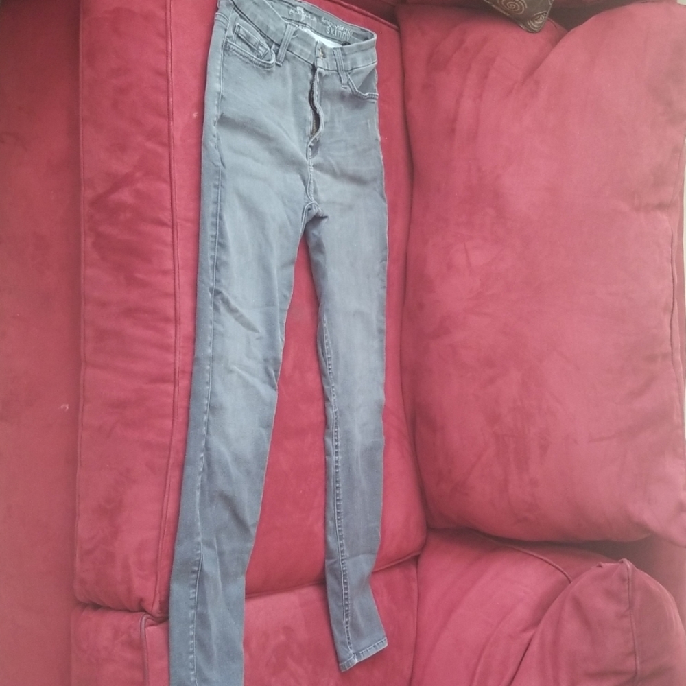 Jeans - Picture 2 of 3